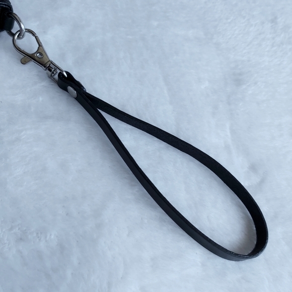 Michael Kors Jet Set Zip around Black Signature Wristlet Wallet - Picture 14 of 15